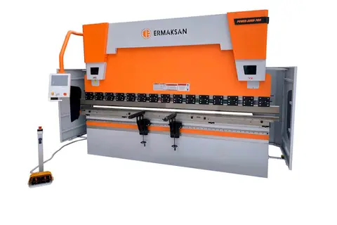Листогибочный гидравлический пресс Ermaksan Power Bend PRO 2600 x 100 (С ручным бомбированием)