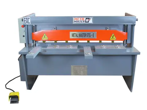 Гильотина электромеханическая Metal Master ETG 3030E