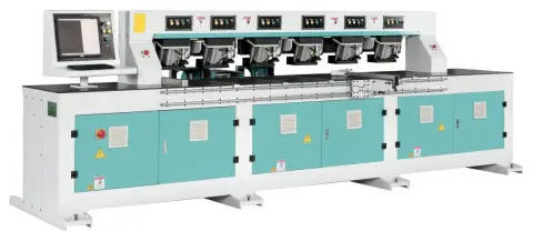 Обрабатывающий центр с ЧПУ для дверей GQmac Door Master 2500