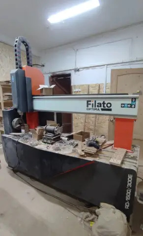Трёхосевой токарно-фрезерный станок с ЧПУ Filato RD-1500/300E с компьютером БУ